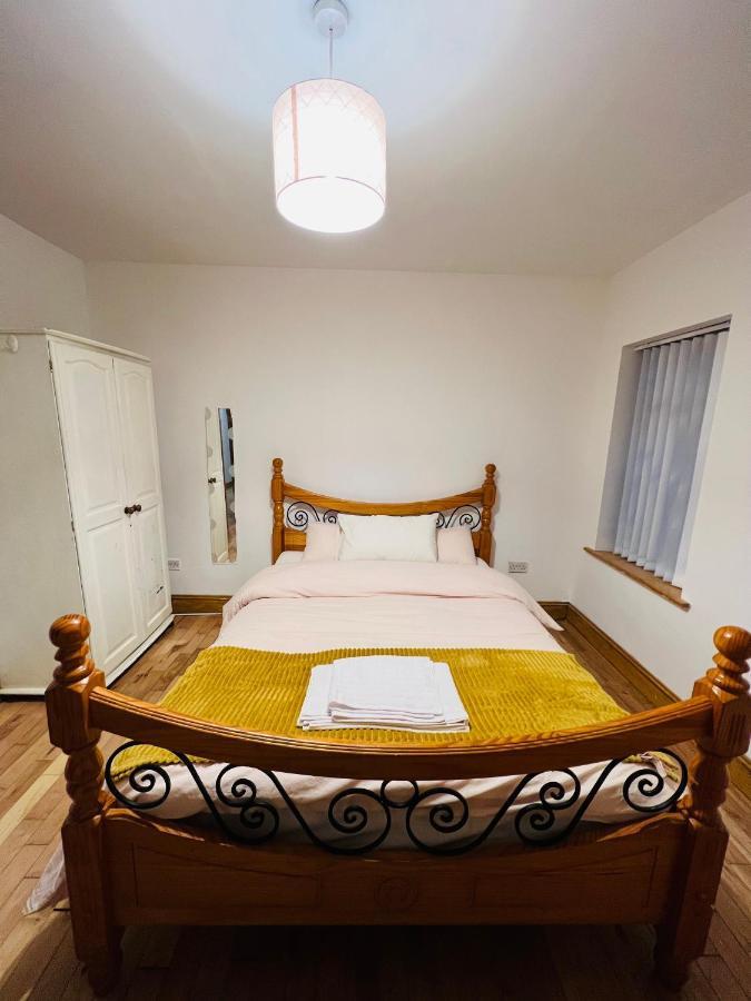 Fairgreen House Naas Eksteriør bilde